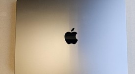 Mint
													MacBook Pro 2021 - 14" - Apple M1 Pro 8-core, Gray, 512 GB, 16 GB, photo 1 of 13
