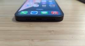 Good
													Apple iPhone 13 - AT&T, Midnight, 128 GB, A2482, photo 3 of 14