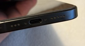 Mint
													Apple iPhone 16 Pro - Unlocked, Black, 128 GB, A3083, photo 5 of 12