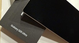 Mint
													Samsung Galaxy S25 Ultra - Spectrum, Black, 256 GB, 12 GB, SM-S938U, photo 1 of 10