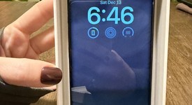 Mint
													Apple iPhone 16 Pro - Unlocked, Black, 512 GB, A3083, photo 3 of 9