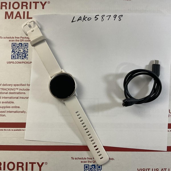 Garmin Vivoactive 5 - White