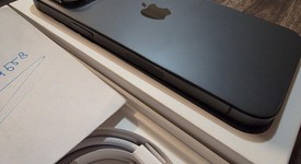 Mint
													Apple iPhone 15 Pro Max - Unlocked, Black, 256 GB, A2849, photo 4 of 7