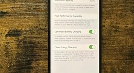 Mint
													Apple iPhone 13 - Unlocked, Midnight, 128 GB, A2482, photo 2 of 9