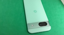 Fair
													Google Pixel 8a - Unlocked, Aloe, 128 GB, 8 GB, GKV4X, Sub-6 5G, photo 3 of 4