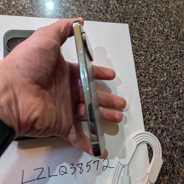 Google Pixel 9 Pro - Unlocked, 256 GB, Hazel, 16 GB, GR83Y