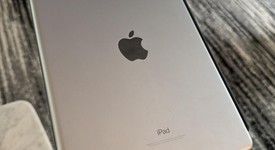 Good
													Apple iPad 5th Gen - Wi-Fi, Gray, 32 GB, A1822, photo 4 of 11