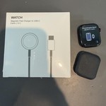 Mint Apple Watch Series 11 42mm - Jet Black, A3331 - GPS, Aluminum