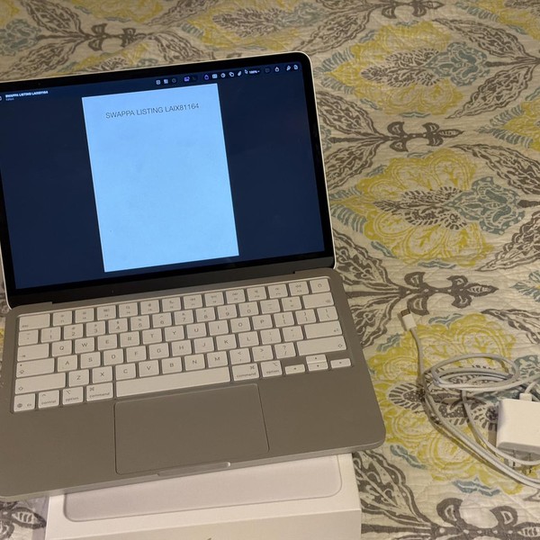 MacBook Neo 2026 - 256 GB, Silver, 8 GB, Apple A18 Pro