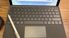 Good
													Microsoft Surface Pro 6 - Wi-Fi, Silver, 128 GB, 8 GB, photo 2 of 7