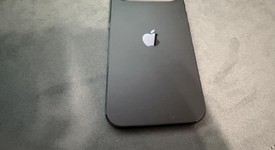 Mint
													Apple iPhone Air - Unlocked, Space Black, 256 GB, A3260, photo 2 of 8