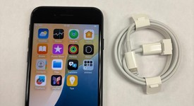 Mint
													Apple iPhone SE 3rd Gen 2022 - Unlocked, Midnight, 64 GB, A2595, photo 1 of 9