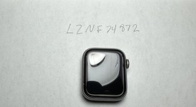 Good
													Apple Watch Series 4 40mm - Gray, A1977 - GPS, Aluminum, photo 1 of 13