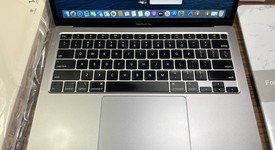 Good
													MacBook Air 2020 - 13" - I5, Gray, 512 GB, 16 GB, photo 2 of 8