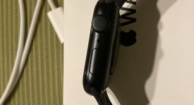 Mint
													Apple Watch SE 3rd Gen 44mm - Midnight, A3325 - GPS, photo 5 of 7