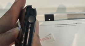 New
													Apple Watch SE 3rd Gen 44mm - Unlocked, Midnight, A3328 - Cellular, photo 5 of 6