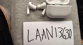 Used
													Apple AirPods Pro 2 - USB-C, photo 2 of 4