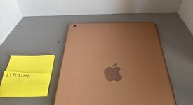 Good
													Apple iPad 7th Gen - Wi-Fi, Gold, 128 GB, A2197, photo 3 of 5