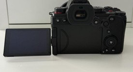 Mint
													Panasonic LUMIX S5 II, photo 5 of 14