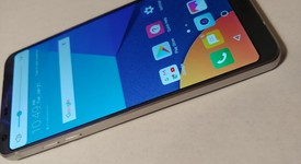 Good
													LG G6 - Unlocked, Silver, 32 GB, 4 GB, H873, photo 4 of 9