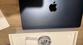 Good
													MacBook Air 2024 (M3) - 13" - Apple M3, Midnight, 256 GB, 16 GB, 8-core GPU, photo 3 of 14