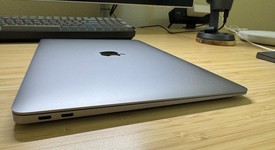 Mint
													MacBook Air 2019 - 13" - I5, Gray, 128 GB, 8 GB, photo 4 of 7