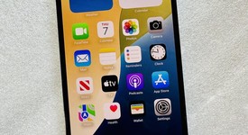 Good
													Apple iPhone 13 Pro Max - T-Mobile, Green, 128 GB, A2484, photo 1 of 6