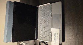Mint
													Microsoft Surface Pro 12-inch - Wi-Fi, Ocean, 512 GB, 16 GB, photo 4 of 9