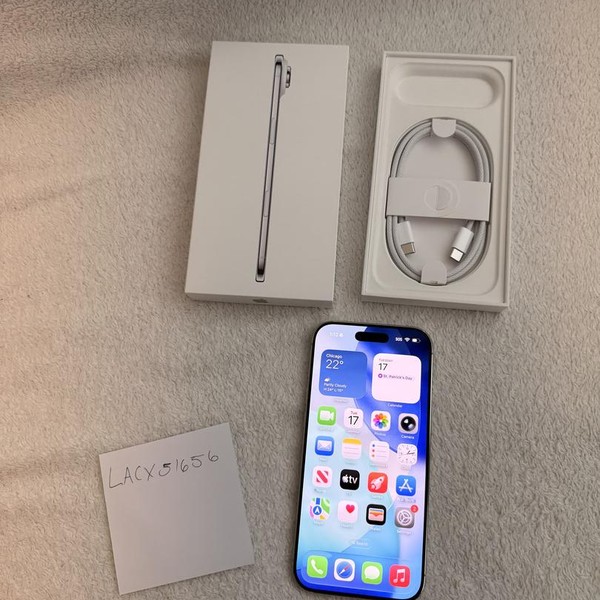 Apple iPhone Air - Unlocked, 256 GB, Cloud White, A3260