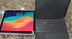 Mint
													Apple iPad Air 5th Gen - Wi-Fi, Gray, 256 GB, A2588, photo 3 of 10