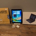 Good Apple iPad (9th Gen) - Wi-Fi, 256 GB, Silver, A2602