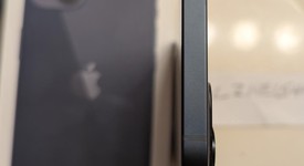 Mint
													Apple iPhone 13 - Unlocked, Midnight, 128 GB, A2482, photo 3 of 9