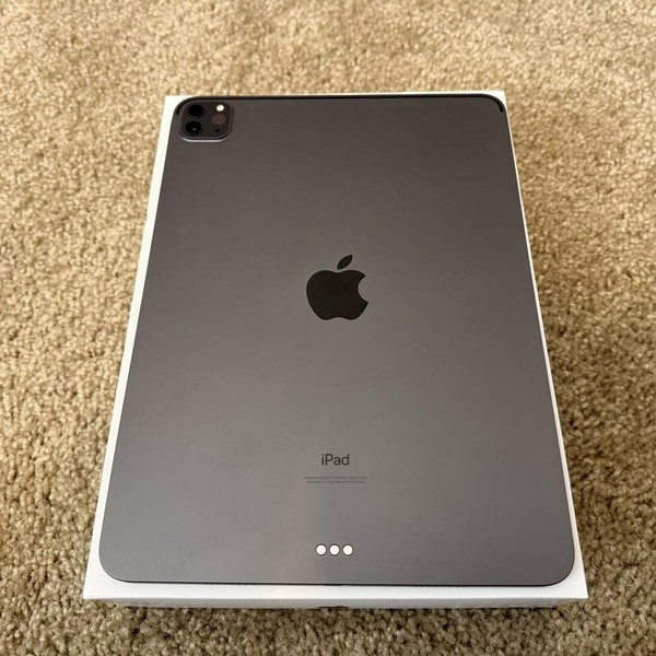 Apple iPad Pro 11 inch 3rd Gen 2021 - Wi-Fi, 128 GB, Gray