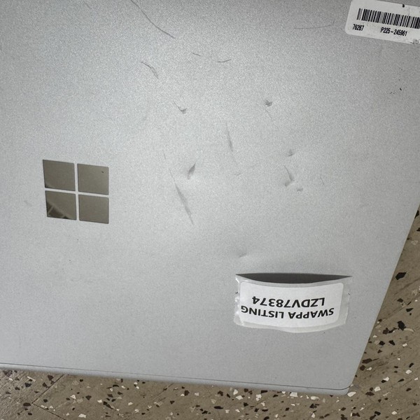 Microsoft Surface Book - 128 GB, Silver, 8 GB