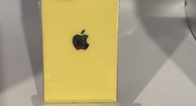 Good
													Apple iPhone 14 - Unlocked, Yellow, 128 GB, A2649, photo 2 of 11