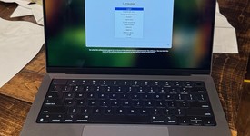 Mint
													MacBook Pro 2021 - 14" - Apple M1 Pro 8-core, Gray, 512 GB, 16 GB, photo 5 of 6