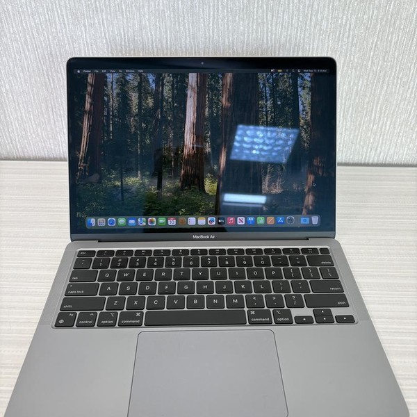 MacBook Air 2020 - 13 inch - 256 GB, Gray, 8 GB, Apple M1
