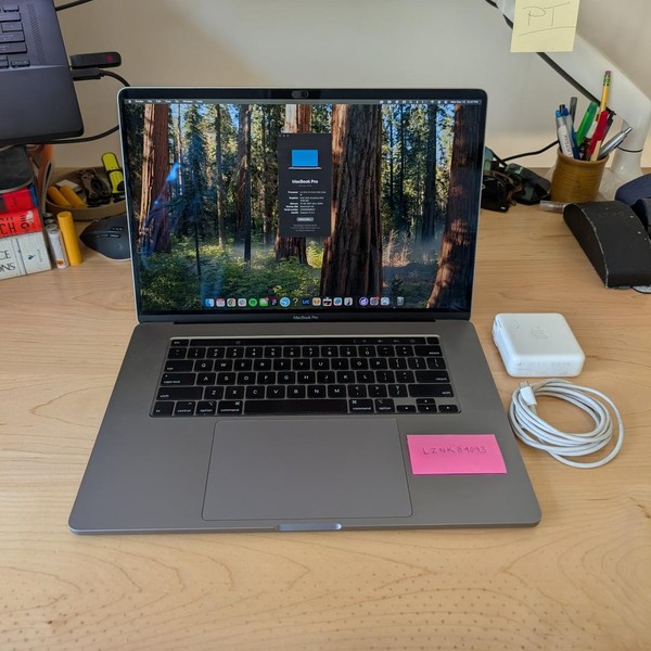 MacBook Pro 2019 - 16 inch - I9, Silver, 1 TB, 16 GB