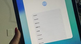 Good
													Apple iPad 11th Gen - Unlocked, Blue, 128 GB, A3355, photo 1 of 5