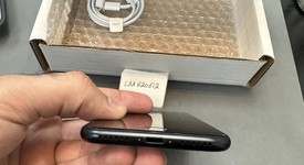 Mint
													Apple iPhone SE 3rd Gen 2022 - Unlocked, Midnight, 64 GB, A2595, photo 6 of 6