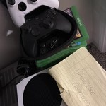 Good Xbox Series S (2020) - 1 TB, Robot White