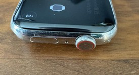 Good
													Apple Watch Series 8 45mm - Unlocked, Silver, A2774 - Cellular, Stainless, photo 5 of 7