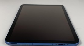 Mint
													Apple iPad 10th Gen - Unlocked, Blue, 64 GB, A2757, photo 4 of 7