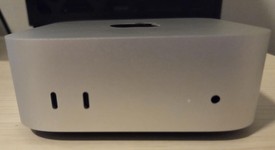Mint
													Mac Mini 2024 - Apple M4 Pro 12-core, 512 GB, 24 GB, photo 3 of 9