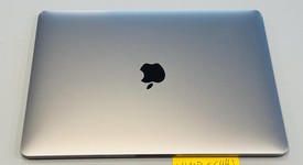 Good
													MacBook Pro 2020 - 13" - Apple M1, Gray, 256 GB, 8 GB, photo 3 of 9