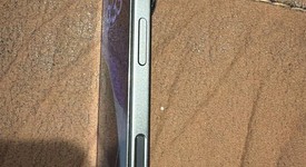 Mint
													Apple iPhone 17 - Unlocked, Black, 256 GB, A3258, photo 3 of 5