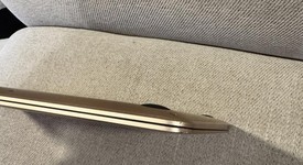 Good
													MacBook Air 2020 - 13" - I3, Gold, 256 GB, 8 GB, photo 4 of 6