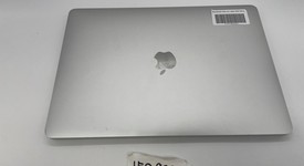 Fair
													MacBook Pro 2020 - 13" - I5, Silver, 512 GB, 8 GB, photo 3 of 6