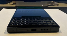 Mint
													Unihertz Titan 2 - Unlocked, Black, 512 GB, 12 GB, photo 5 of 10