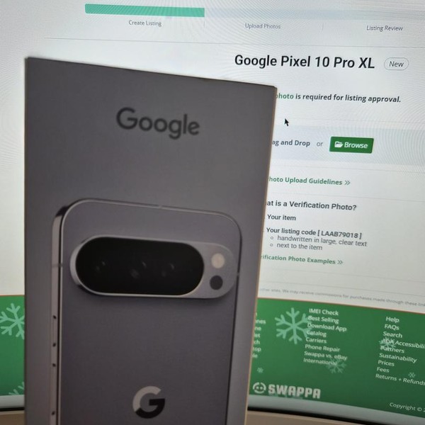 Google Pixel 10 Pro XL - Unlocked, 256 GB, Moonstone, GUL82